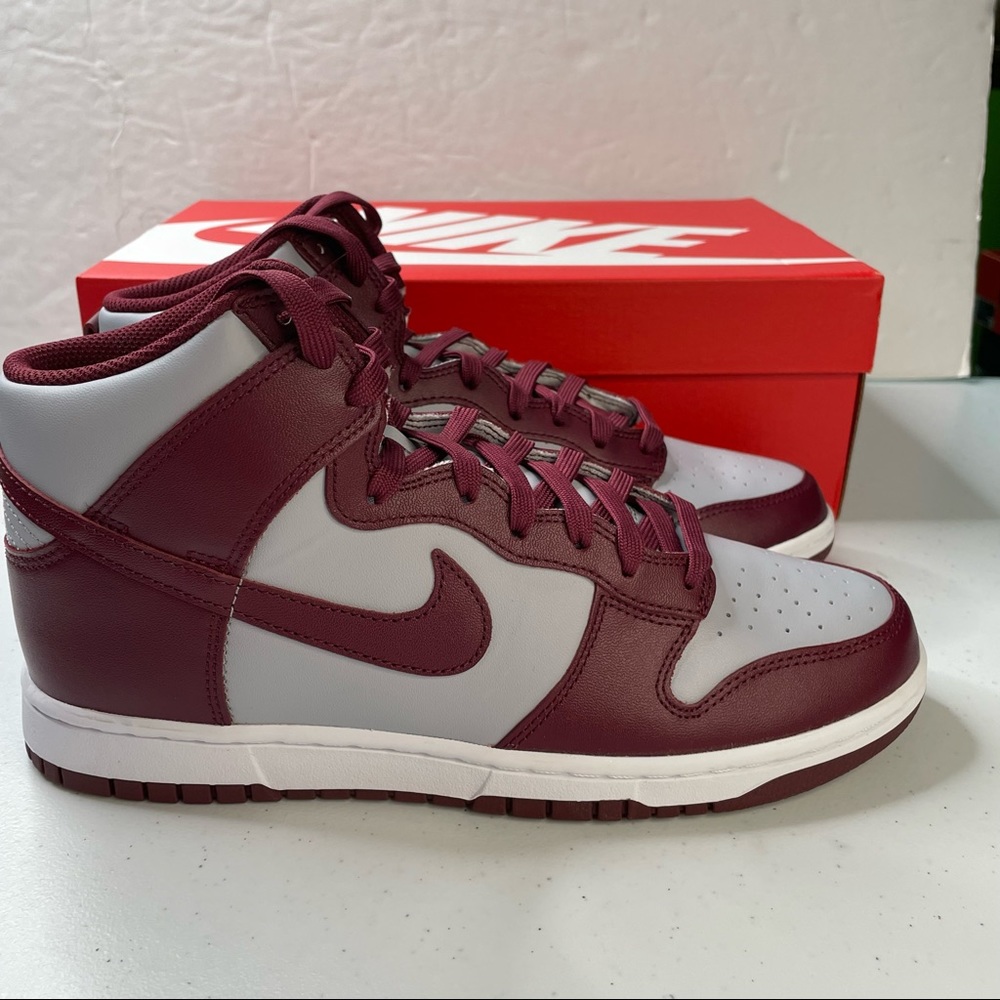 Nike Dunk High Retro Mens Size 9.5 Sneakers Dark Beetroot Color Shoes - Picture 3 of 12